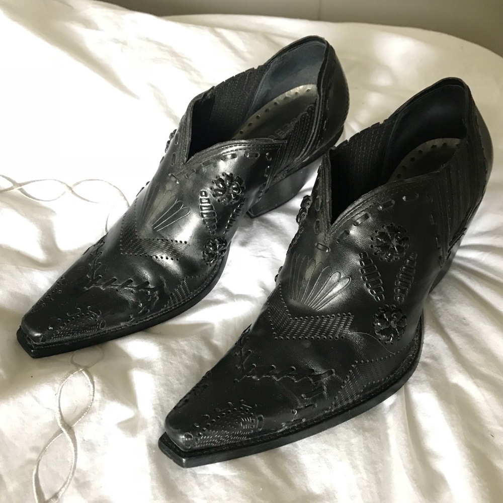 BCB Girls Black Leather Ankle Boot